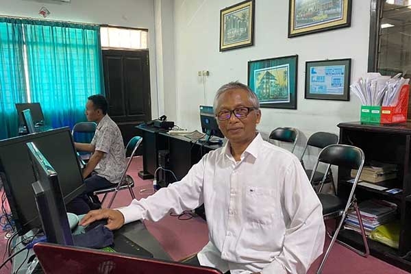 Dosen Teknik Mesin UMM Dr Ir Achmad Fauzan Hery Soegiharto MT. (ist) - Lakukan Ini pada Kendaraan Anda Sebelum Masuk Musim Hujan