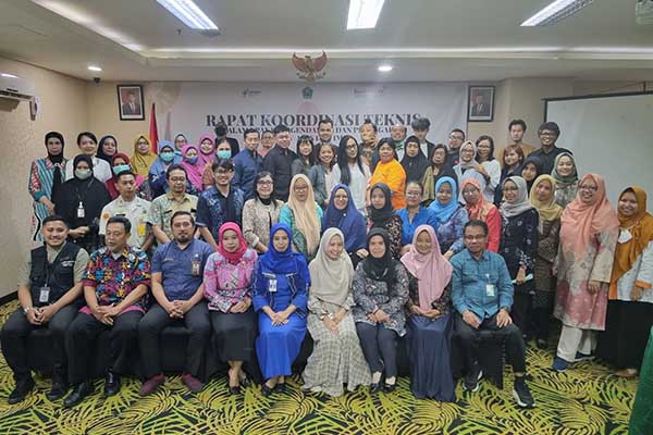 Foto bersama peserta Rakortek. (ist) - Rakortek Dinkes Kota Malang Bahas Penanggulangan HIV AIDS