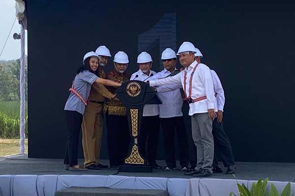 Groundbreaking di lokasi pembangunan SMA Taruna Nusantara Terintegrasi (ITN). (ist) - SMA Taruna Nusantara Terintegrasi Mulai Dibangun di Wilayah Kabupaten Malang