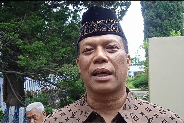 Pesan Khusus Mendiang ER ke Ketua Komisi C DPRD Batu