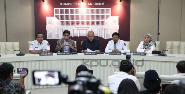KPU Resmi Tetapkan 3 Capres Cawapres di Pilpres 2024