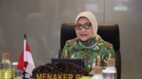 Menaker: Karyawan Masa Kerja Lebih dari 1 Tahun Berhak Gaji di Atas UMP!