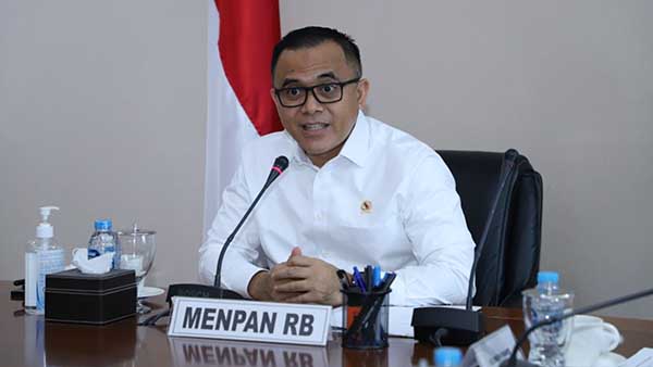 Menpan RB Abdullah Azwar Anas. (ist) - Menpan RB: Tidak Boleh Lagi Rekrut Honorer