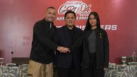 PSSI menunjuk Radja Nainggolan dan Sabreena Dressler sebagai Duta Promosi Piala Dunia U17. (ist) - PSSI Tunjuk Radja Nainggolan dan Sabreena Dressler Jadi Duta Promosi Piala Dunia U-17