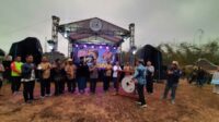 Pembukaan Kejuaraan Paralayang Piala Wali Kota LIGA SERU IV di Lapangan Songgomaruto Batu. (dik) - 55 Atlet Ramaikan Kejuaraan Paralayang Wali Kota Batu Liga Seru IV 2023