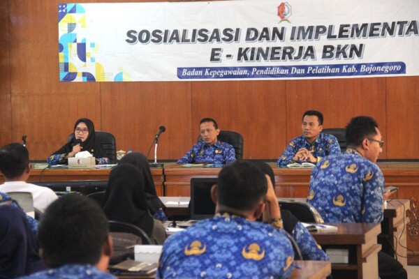 Tingkatkan Kompetensi ASN Pemkab Bojonegoro Gelar Sosialisasi E-Kinerja