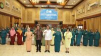 Pj Wali Kota Malang, Wahyu Hidayat menghadiri rapat Koordinasi Evaluasi 10 Program Pokok Tim Penggerak Pemberdayaan dan Kesejahteraan Keluarga (TP PKK) Kota Malang. (ist) - Pj Walikota Malang: TP PKK Memiliki Peran dalam Percepatan Penanganan Empat Isu Strategis