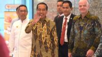 Presiden Jokowi bersama Presiden FIFA Gianni Infantino. (ist) - Presiden Joko Widodo Resmikan Kantor FIFA di Jakarta