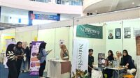 Stand pameran produk hasil inovasi mahasiswa wirausaha Polinema dalam E-Fest 2023. (ist) - E-Fest 2023 Ajang Mahasiswa Polinema Menambah Wawasan dan Pengalaman Wirausaha