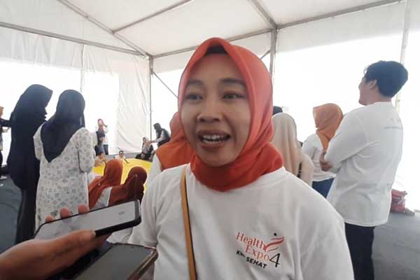 drg. Kartika Trisulandari, Kepala Dinas Kesehatan Kota Batu. (Seru co.id/dik) - Seru! Lomba Bayi Merangkak di Health Expo HKN 2023 Dinkes Batu