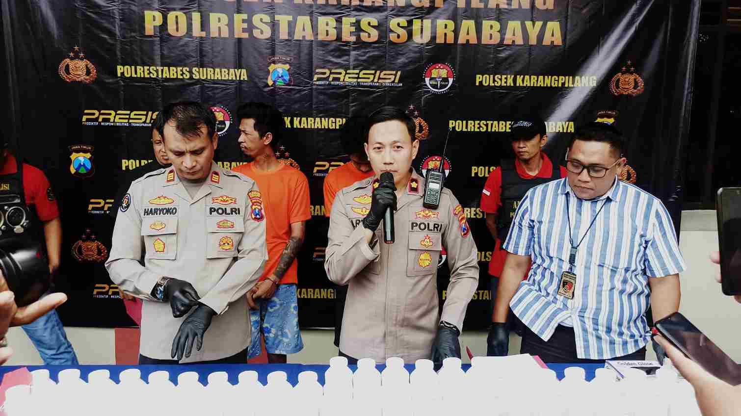 Dua Kurir Diringkus, Polisi Sita 45 Ribu Pil Koplo