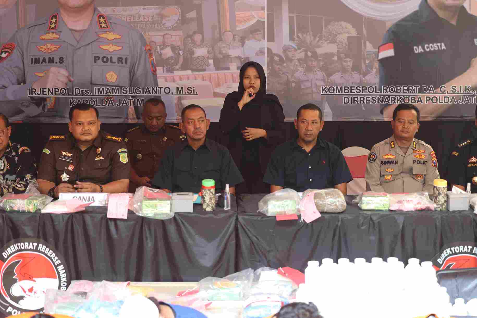 Jelang Akhir Tahun, Direktorat Narkoba Musnahkan 14,8 Kilo Sabu