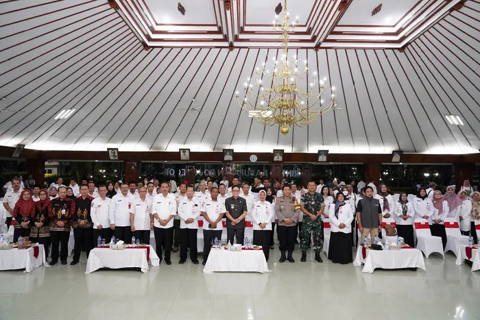 Gelar Pendidikan Politik, Pj Bupati Bojonegoro Tekankan Netralitas ASN dan Kades
