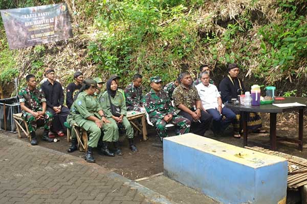Kodim 0833/Kota Malang karya bakti peringati Hari Juang TNI AD 2023 melalui vidcon. (ist) - Kodim 0833/Kota Malang Karya Bakti Peringati Hari Juang TNI AD 2023