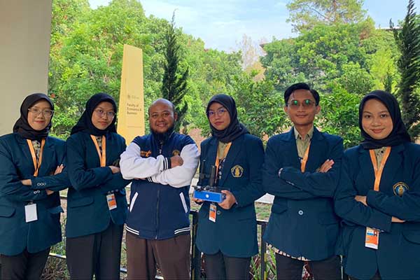 Mahasiswa Universitas Brawijaya memenangkan lima medali dalam perhelatan Pekan Ilmiah Mahasiswa Nasional (PIMNAS) ke-36. (ist) - UB Bawa Pulang Lima Medali PIMNAS ke-36