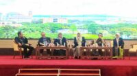 Para penulis buku bidang ketahanan pangan, nutrisi, sehat dan kesehatan. (ws10) - Dewan Profesor UB Launching dan Bedah Buku Hukum Oligark
