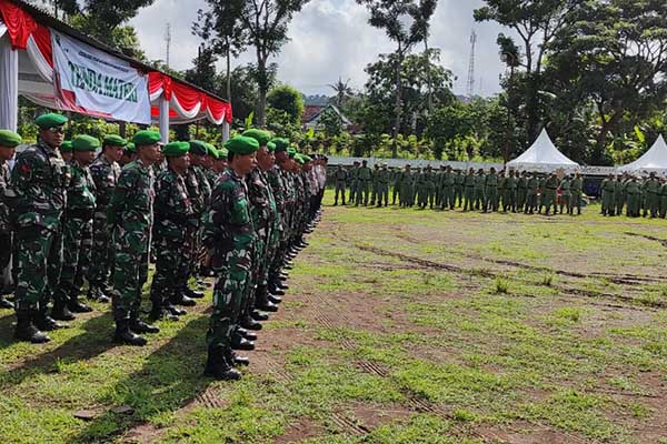 Personel Kodim hadiri Sosialisasi Peran Satlinmas Tahun 2023 dalam rangka Siaga Pemilu Tahun 2024. (ist) - Personel Kodim 0833/Kota Malang Hadiri Sosialisasi Peran Satlinmas