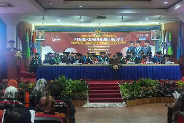 Tiga Guru Besar FISIP UMM Usung Tata Kota, Politik hingga Terorisme