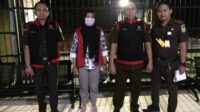 Kejati Jatim Jebloskan Mantan Kepala Departemen Pengadaan PT IMS ke Rutan Kelas I Surabaya
