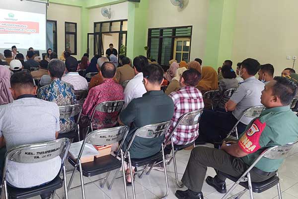 Babinsa Koramil 0833/05 Lowokwaru hadiri musrenbang Tahun 2024. (ist) - Babinsa Koramil 0833/05 Lowokwaru Hadiri Musrenbang Tahun 2024