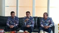 Dr Ir Wahyu Hidayat MM saat berkunjung ke dinas kesehatan. (Seru.co.id/ws10) - Sambut Tahun 2024, Pj Wali Kota Malang Inspeksi Dinas Kesehatan