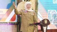 Gubernur Jatim, Khofifah Indar Parawansa saat menutup kegiatan DiLA. (ist) - Antisipasi Cuaca Buruk Saat Pencoblosan, Khofifah: Ruang Kelas Bisa Jadi Pilihan