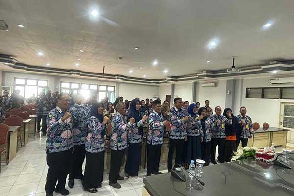 Inspeksi Kesiapan Aparatur dan Fasilitas Layanan Publik Disdikbud Kota Malang. (ws9) - Pj Wali Kota Malang Inspeksi Kesiapan Aparatur dan Fasilitas Layanan Publik Disdikbud