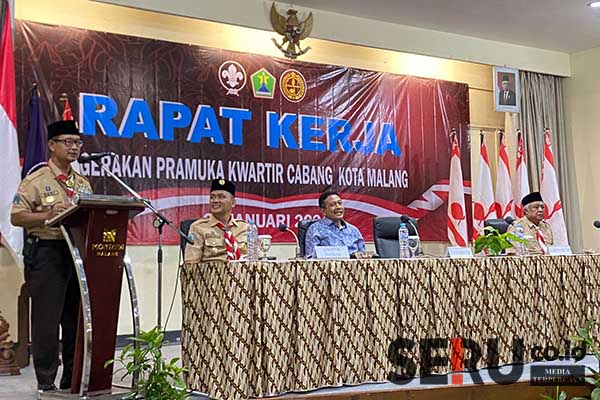 Ketua Pramuka Kwarcab Malang dalam agenda Rakercab 2024. (Seru.co.id/ws9) - Penguatan dan Sinergi Pemkot dan Kwarcab, Pj Wali Kota Buka Rakercab Kota Malang