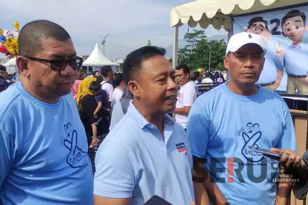 Massa Pendukung Prabowo-Gibran Dimanjakan Senam Gemoy Hingga Sembako Murah