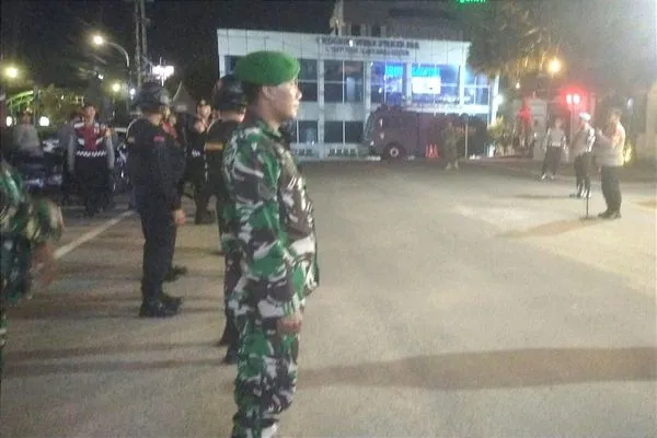 Kodim 0833 Kota Malang Patroli Bersama Kuatkan Sinergisitas TNI-Polri Menjaga Keamanan