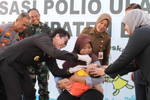 Imunisasi Polio, Pj Bupati Bojonegoro: Mencegah Lebih Baik daripada Mengobati