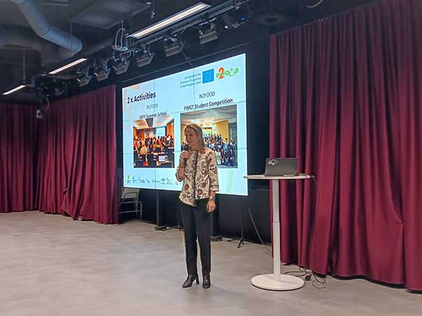Perwakilan dari Tampere University mengungkapkan harapan dan tekad dalam program In2Food Project. (ist) - Universitas Ma Chung Wakili Indonesia Bersinergi Mengatasi Food Waste di Finlandia