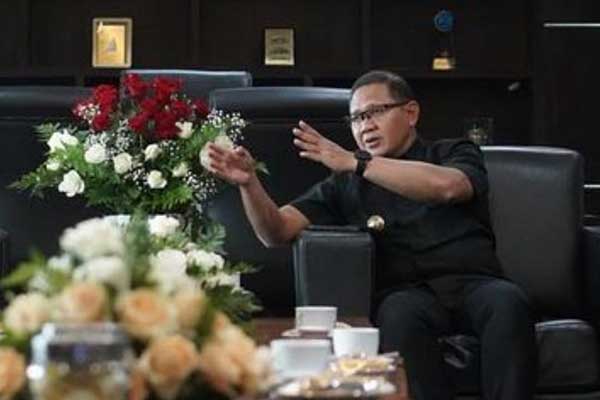 Pj. Wali Kota Batu, Dr. Aries Agung Paewai SSTP MM. (ist) - Buka Lembaran 2024, Pj Wali Kota Batu Tuntut ASN Tingkatkan Kinerja