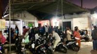 Terima Upah Tidak Sesuai Ketetapan, Ratusan Buruh Lipat Datangi Rumah Koordinator