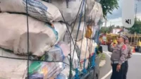 Satlantas Polres Batu Tindak Kendaraan ODOL yang Nekat Jalan