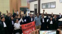 Sidang Haris Azhar dan Fatia Maulidiyanti. (ist) - Haris Azhar-Fatia Maulidiyanti Divonis Bebas Kasus Lord Luhut