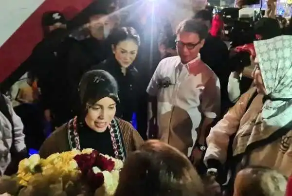 Kunjungi Kota Batu, Siti Atikoh Sampaikan Pesan Perempuan Harus Hebat