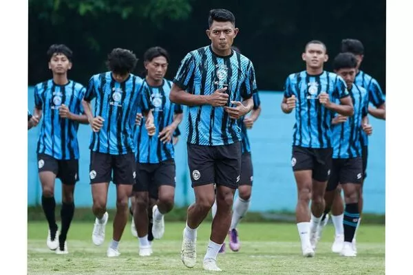 Pasca Libur Kompetisi, Arema FC Kembali Lakukan Latihan Pertama