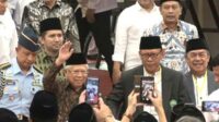 Wapres Indonesia bersama Rektor Unisma, Wagub Jatim dan Pj Wali Kota Malang. (ist) - Beri Kuliah Umum, Ma'ruf Amin: Unisma Kampus Percontohan Terapkan Moderasi Agama dan Bela Negara