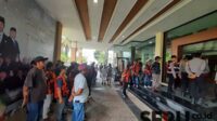 Anggota MPC PP Saat mendatangi DPRD Batu. (Seru.co.id/dik) - MPC PP Batu Tagih Janji Keputusan Nasib Jukir Pasar Induk Among Tani