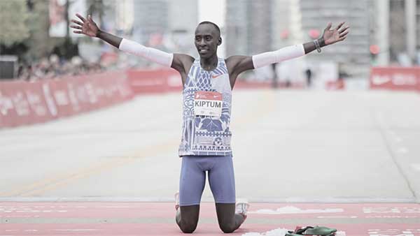 Atlet marathon Kelvin Kiptum. (ist) - Pemegang Rekor Marathon Dunia Kelvin Kiptum Tewas dalam Kecelakaan