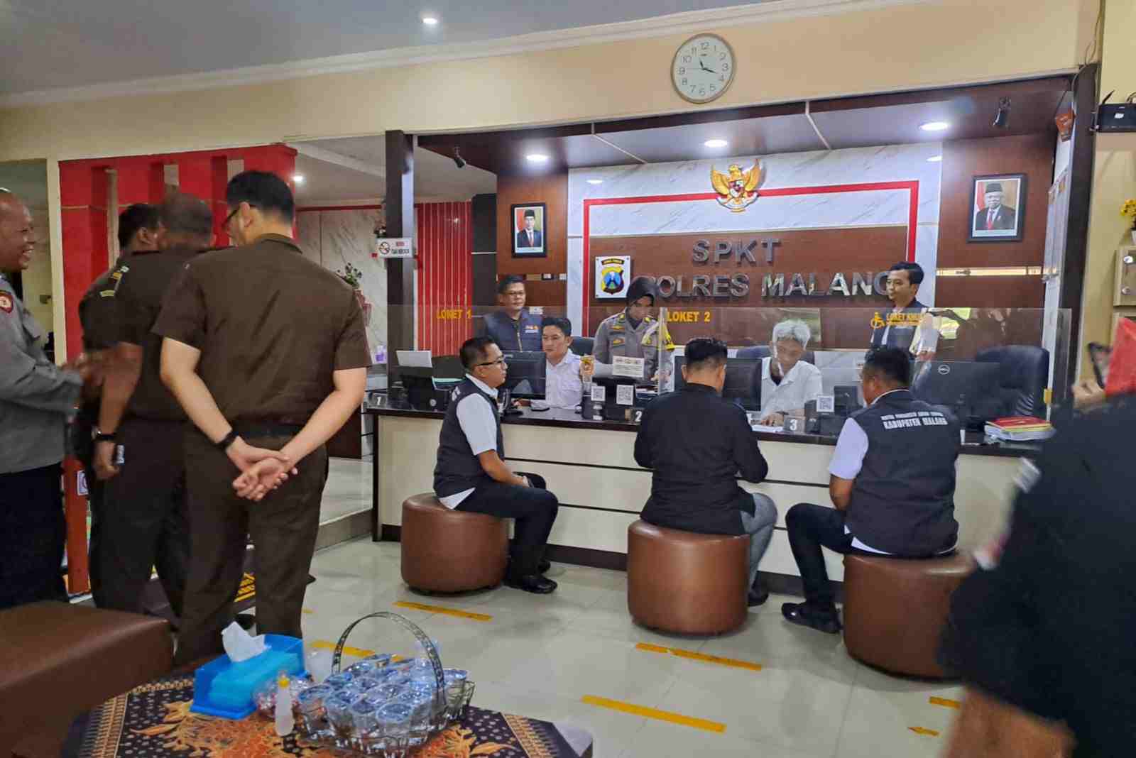 Bawaslu Kabupaten Malang Laporkan Pembakaran Bendera PDIP ke Kepolisian