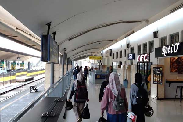 Ilustrasi keberangkatan kereta api. (ist) - KAI Buka Penjualan Tiket Lebaran, Segera Booking