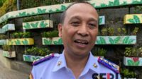 Kepala Dishub Kota Batu, Hendri Suseno. (dik) - Rompi Baru Jukir Resmi Dishub, Serukan Parkir Gratis Tanpa Karcis