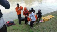 Mayat Laki Laki Ditemukan Mengapung di Sungai Rolag Wedok