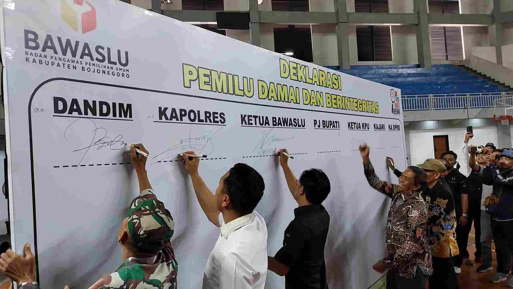 Pemkab Bojonegoro Berkomitmen Sukseskan Pemilu 2024