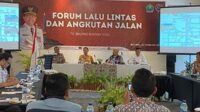 Pj Wali Kota Malang berharap permasalahan parkir dan kemacetan bisa terselesaikan. (Seru.co.id/ws10) - Pj Wali Kota Malang Bersama FLLAJ Bahas Kayutangan dan Muharto