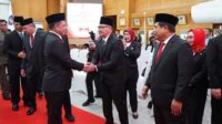 Pj. Wali Kota Batu bertemu Mendagri RI, Tito Karnavian. (ist) - Pj. Aries Yakin, Adhy Karyono Mampu Lanjutkan Pemerintahan Khofifah Emil
