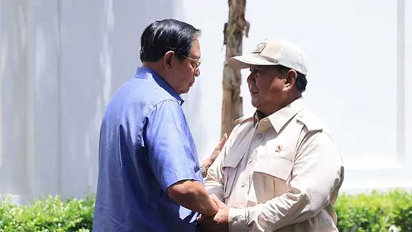 Prabowo Subianto bertemu dengan SBY. (ist) - Prabowo Datang ke Pacitan Sampaikan Terima Kasih ke SBY