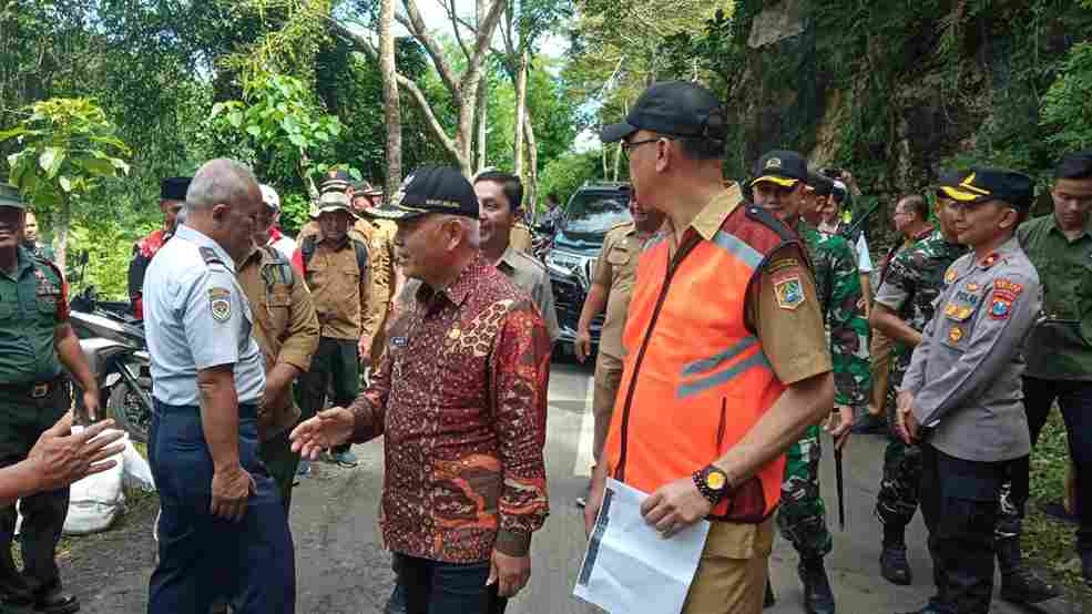Pemkab Malang Glontorkan Rp1 Miliar Untuk Perbaikan Jalan Kalipare-Donomulyo yang Longsor